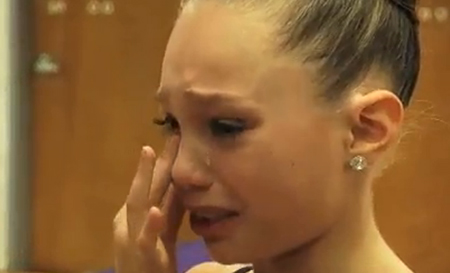 dance-moms-season-3-episode-5-maddie-cry