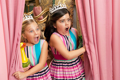 Sophia Grace And Rosie's Royal Adventure Trailer "Sophia Grace & Rosie's Royal Adventure" Charms