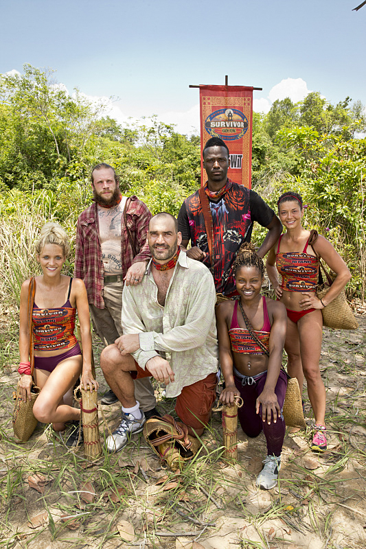Survivor recap Episode 1 Bugs in an ear, Obama and goggles? Channel